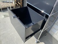 USM Haller Sideboard auf Rollen 50x35x112 cm schwarz