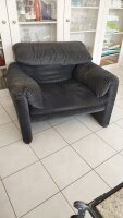 Cassina Maralunga von Vico Magistretti / Ensemble: Sessel, Hocker, Sofa