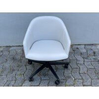 Vitra Softshell Chair
