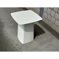 Vitra Metal Side Table mittel