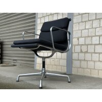 Vitra Aluminium Chair EA 207 Softpad merinoschwarz
