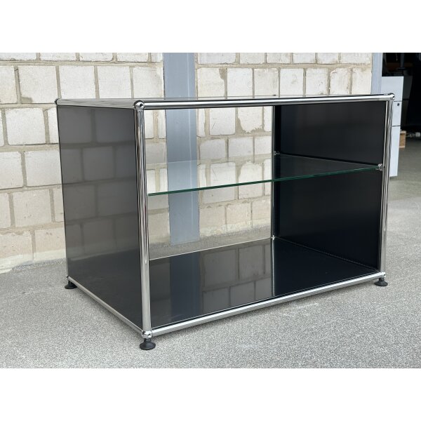USM Haller Tisch mit Glasplatte Schwarz