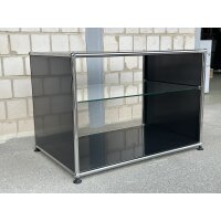 USM Haller Tisch mit Glasplatte Schwarz