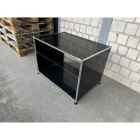 USM Haller Tisch mit Glasplatte Schwarz