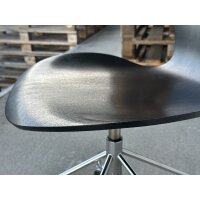 Fritz Hansen Serie 7 Drehstuhl