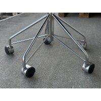 Fritz Hansen Serie 7 Drehstuhl